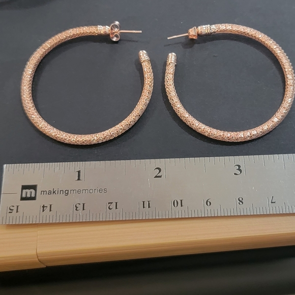 Pink with white crystals Crossover Bangle with Matching Hoop earrings NWT - Picture 7 of 7